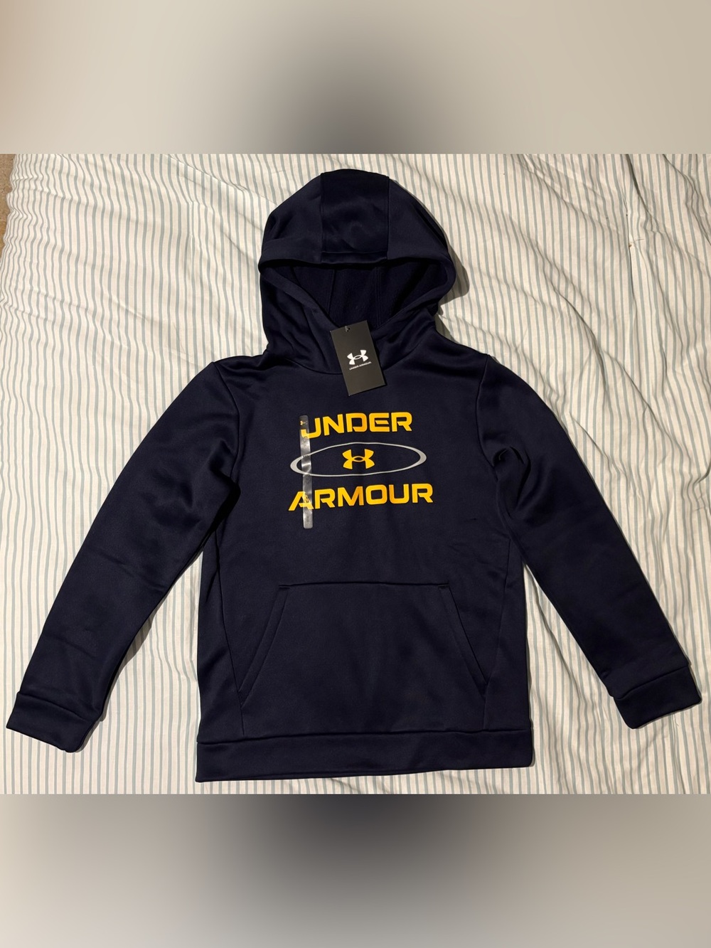 Under Armour Hoodie NWT Boys Youth M Navy